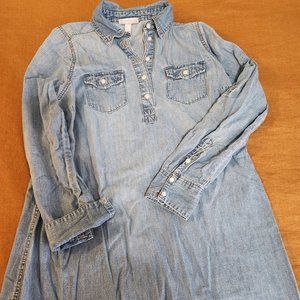 Liz Lange Maternity Top - Size Small